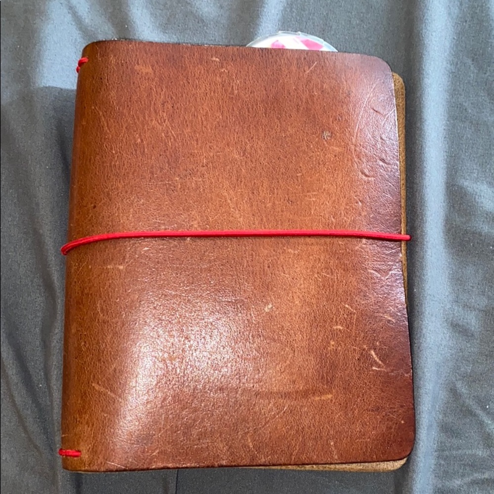 I am selling a small planner